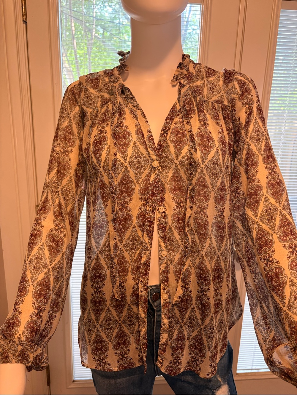 Hollister Cream Paisley Ruffle Collar Button-Front Blouse